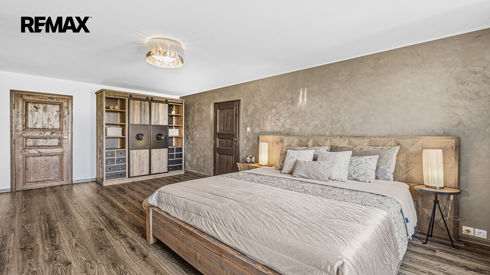 Prodej domu 352 m² s pozemkem 1 650 m² – fotografie 5