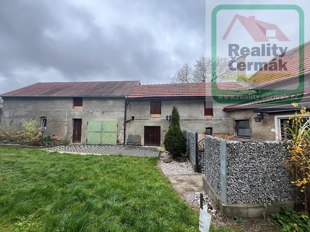 Prodej domu 220 m² s pozemkem 240 m² – fotografie 2