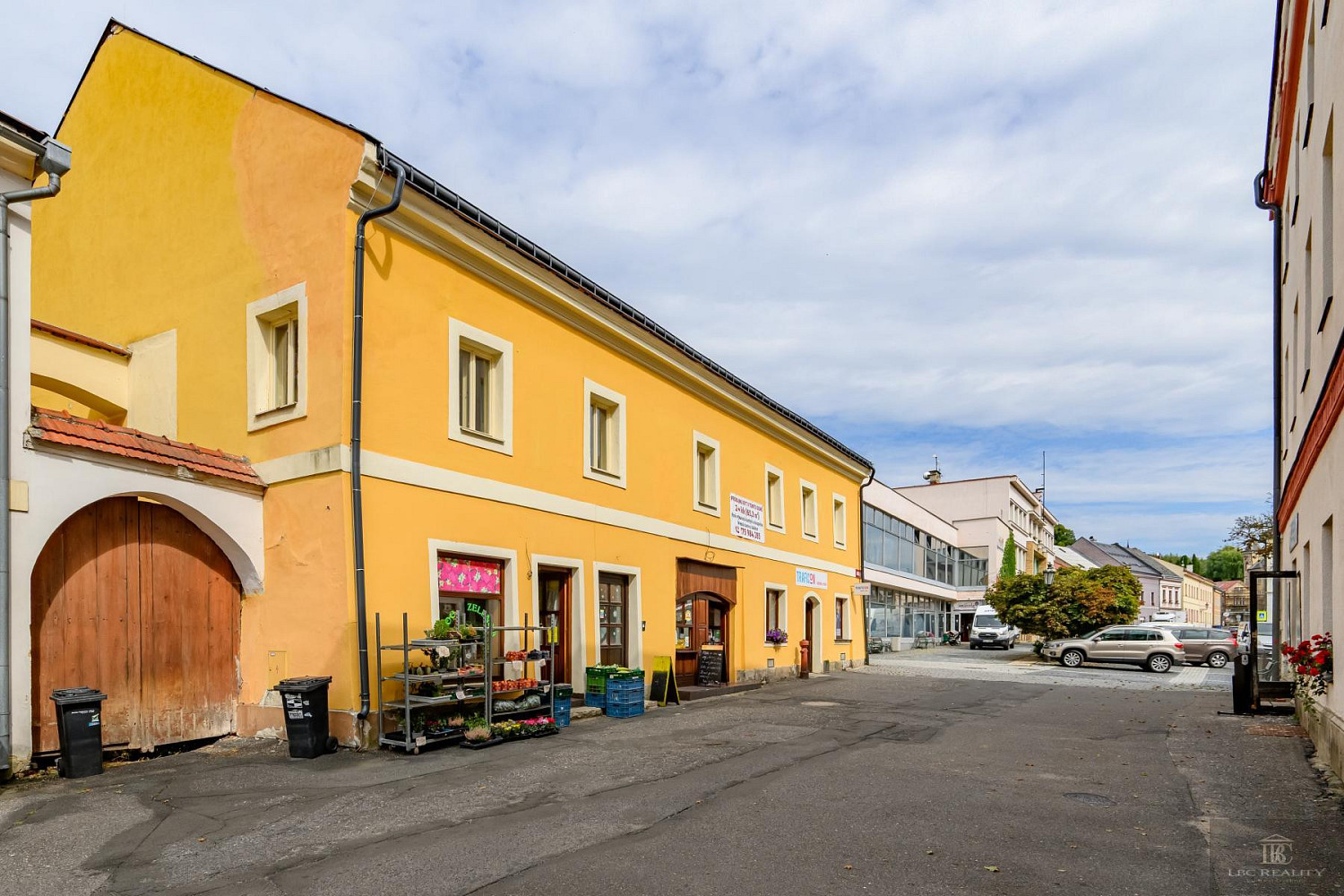 Prodej komerčního objektu (jiného typu) 390 m² – fotografie 2