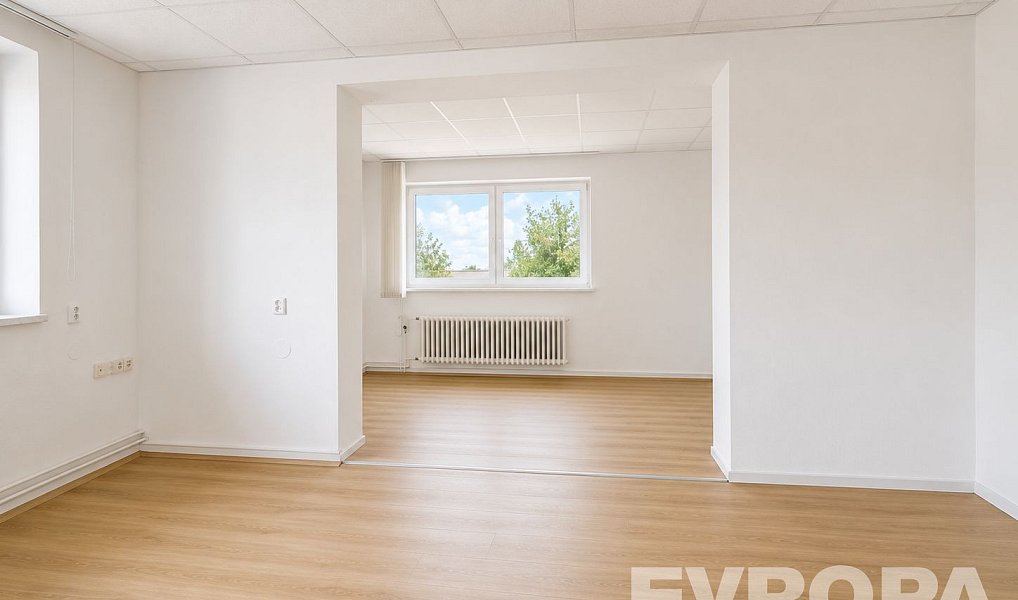Pronájem kanceláře 75 m², Kolín – náhled fotky 5