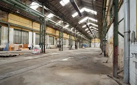 Pronájem skladovacích prostor 1 600 m², Netovická, Slaný, okres Kladno