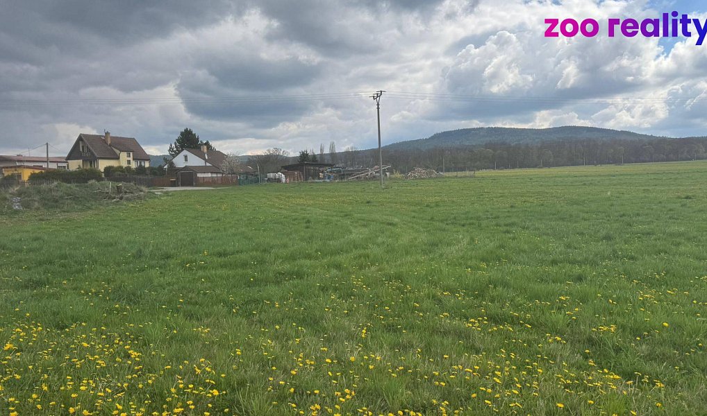 Prodej stavebního pozemku 640 m², Hostomice – náhled fotky 3