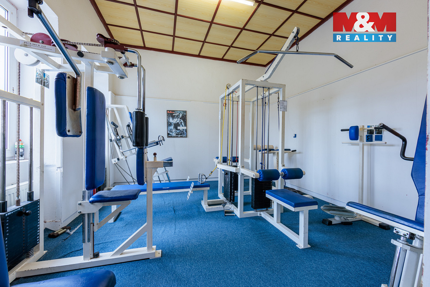 Prodej obchodních prostor 121 m² — photo 2
