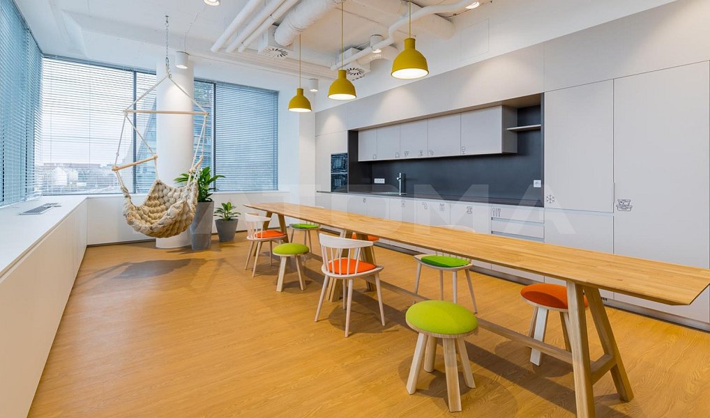 Pronájem kanceláře 1 959 m², Praha – náhled fotky 10