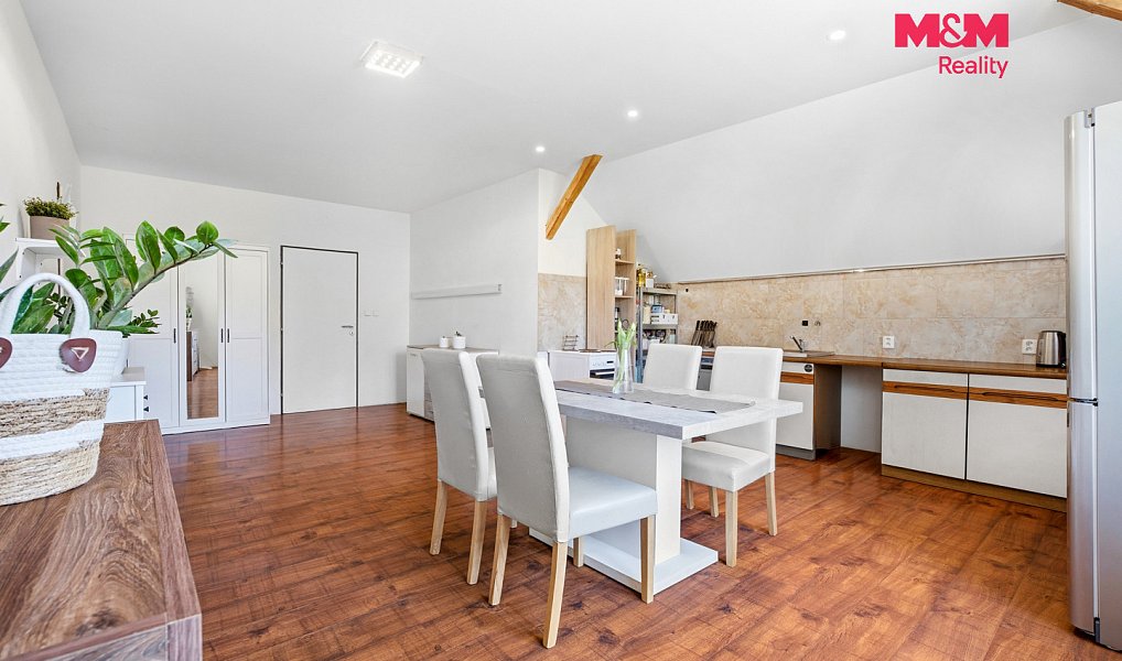 Prodej domu 313 m² s pozemkem 457 m², Železný Brod – náhled fotky 25