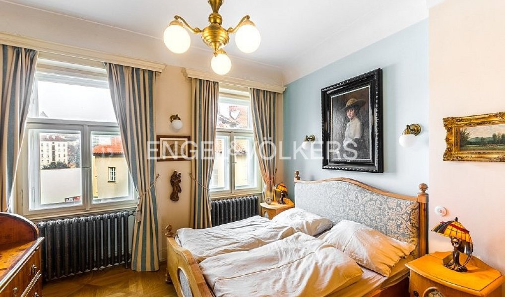 Pronájem bytu 3+1 110 m², Praha – náhled fotky 3