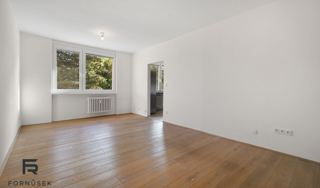 Pronájem bytu 3+1 75 m², Uherské Hradiště – náhled fotky 3