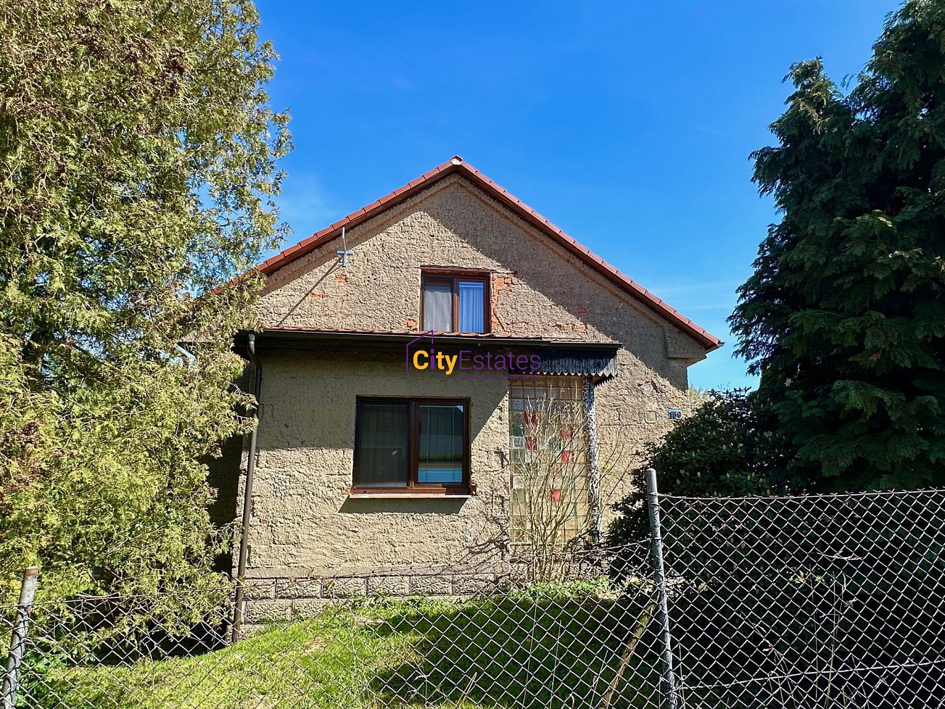 Prodej domu 150 m² s pozemkem 790 m² – pohled 2