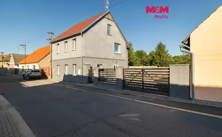 Prodej domu 170 m² s pozemkem 365 m², Melantrichova, Rožďalovice, okres Nymburk