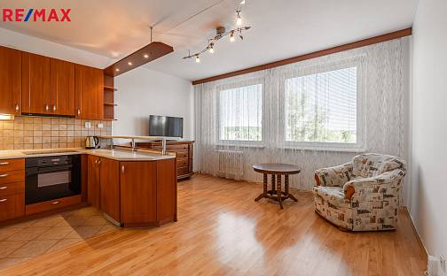 Pronájem bytu 2+kk 44 m², Kpt. Stránského, Praha 9 - Černý Most