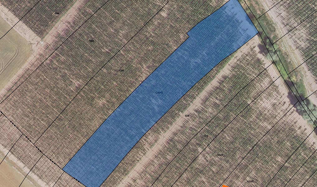 Prodej pole 2 568 m², Kounov – fotka 1 z 3