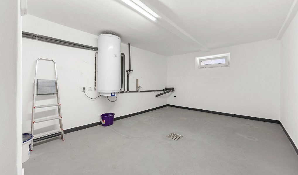 Prodej domu 243 m², Kuřim – náhled fotky 18