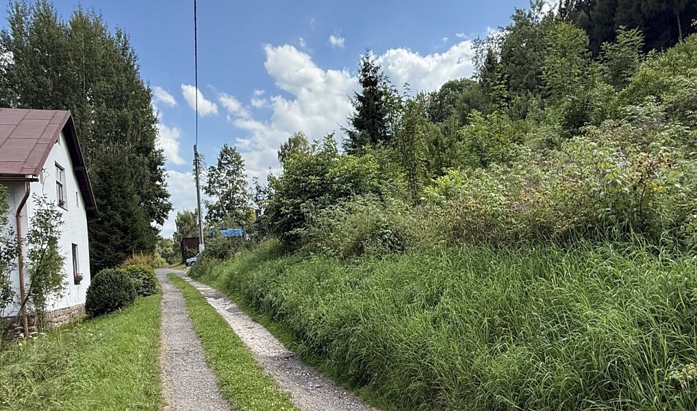 Prodej stavebního pozemku 902 m², Radvanice – náhled fotky 3