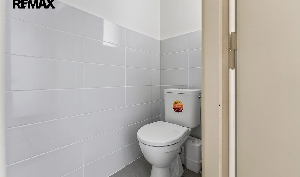 Pronájem kanceláře 130 m², Praha – náhled fotky 23