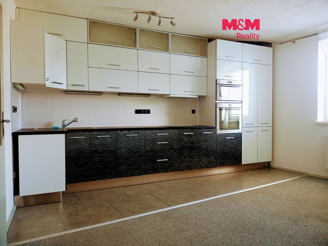 Pronájem bytu 3+kk 81 m²