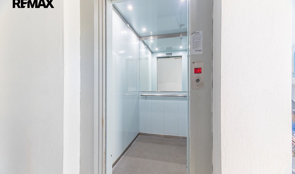 Prodej bytu 2+kk 43 m², Dobřichovice – náhled fotky 20
