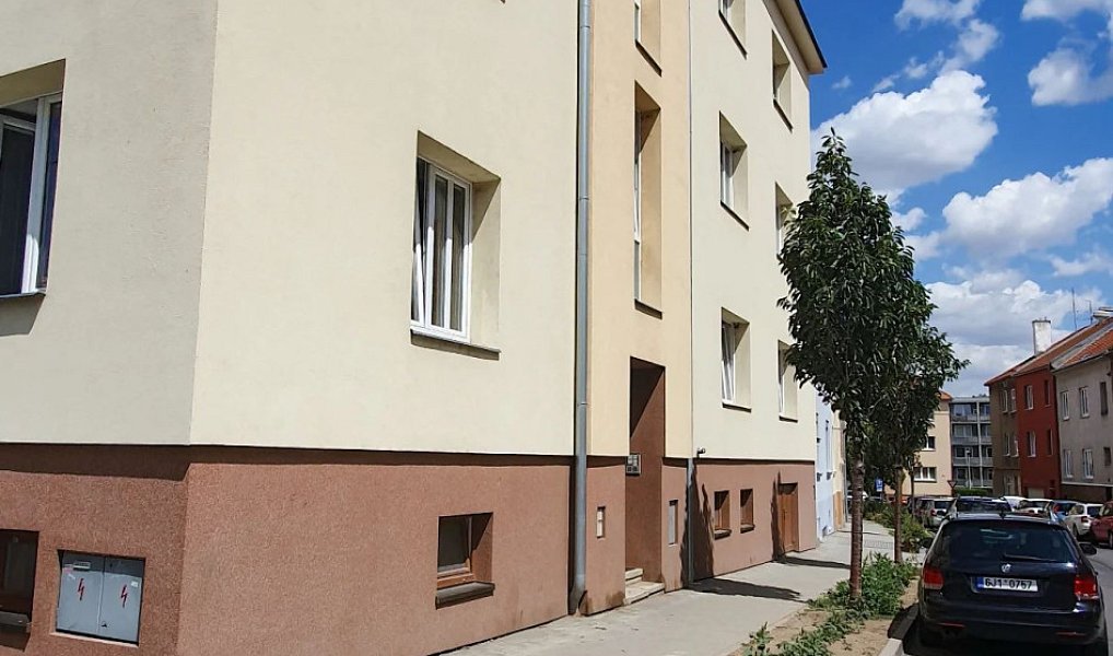 Pronájem bytu 3+kk 74 m², Znojmo – náhled fotky 16