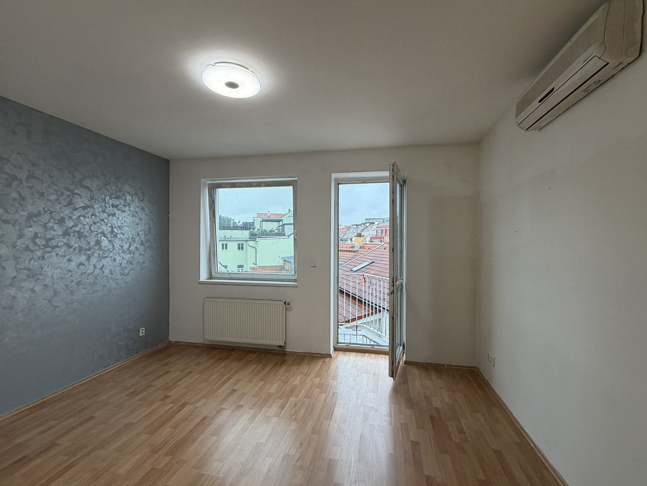 Pronájem nájemního domu, činžáku 626 m²