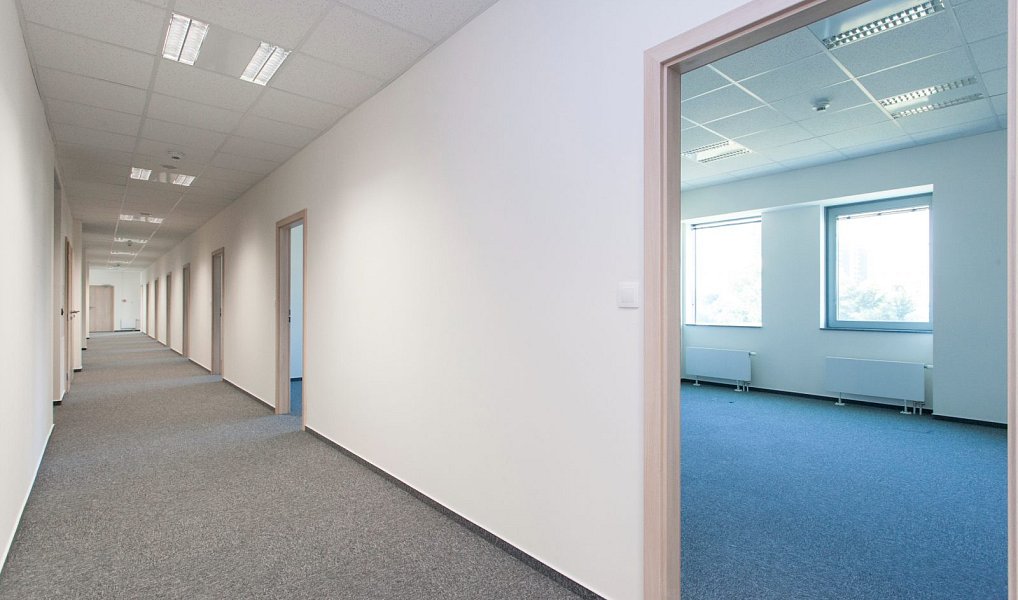 Pronájem kanceláře 406 m², Praha – náhled fotky 8