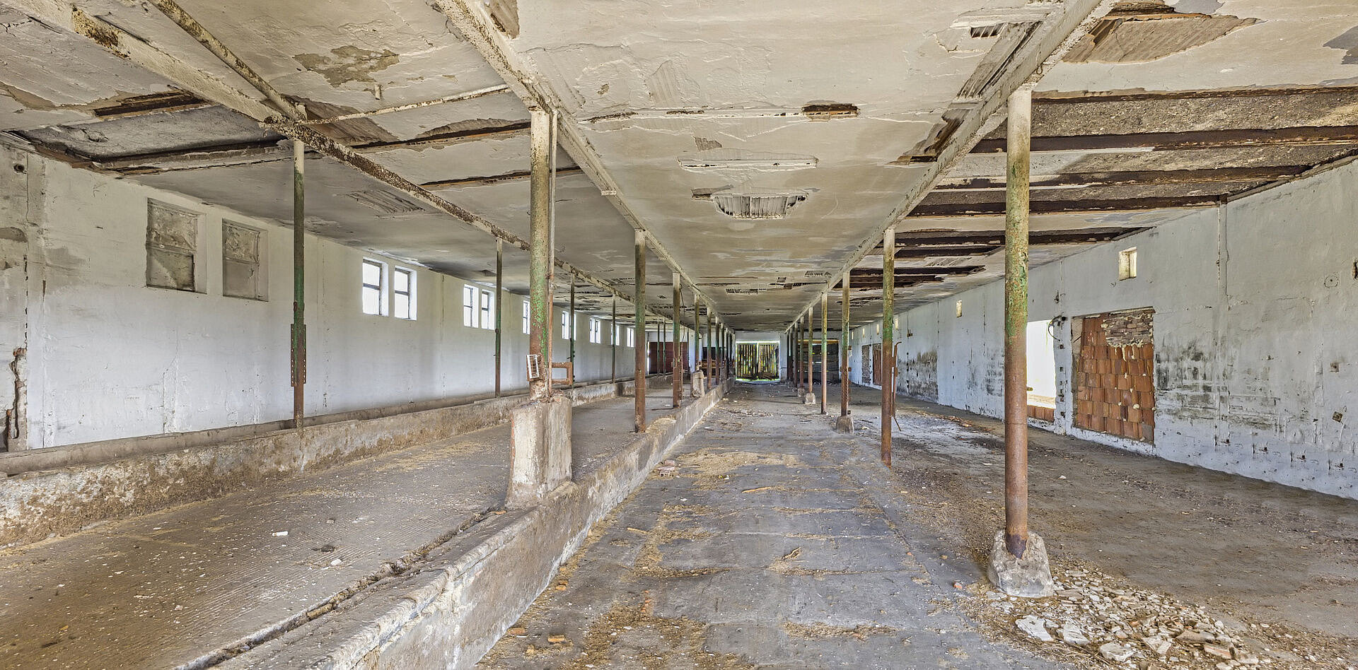 Pronájem skladovacích prostor 750 m²