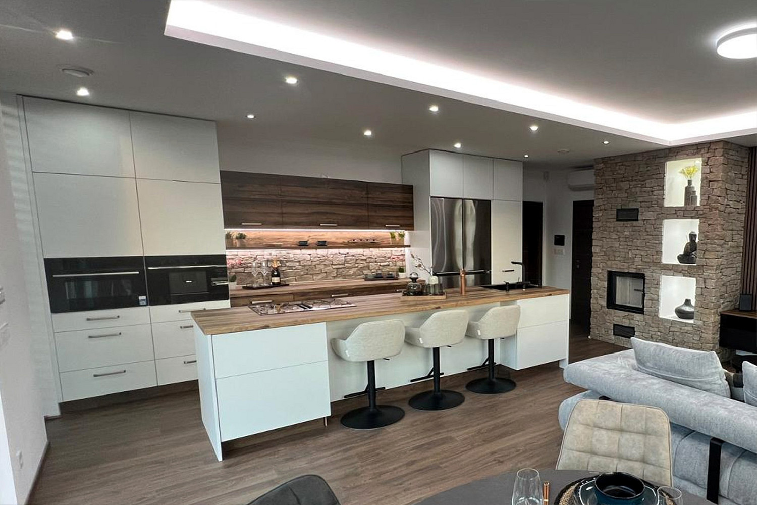 Prodej domu 223 m² s pozemkem 350 m² – pohled 5