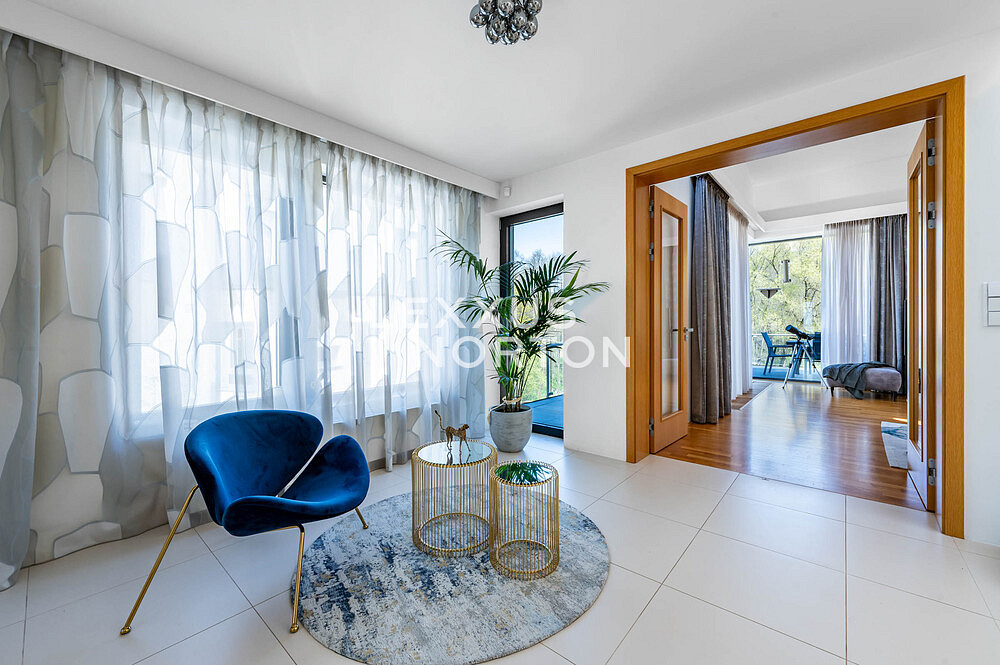 Prodej domu 337 m² s pozemkem 1 069 m² – další