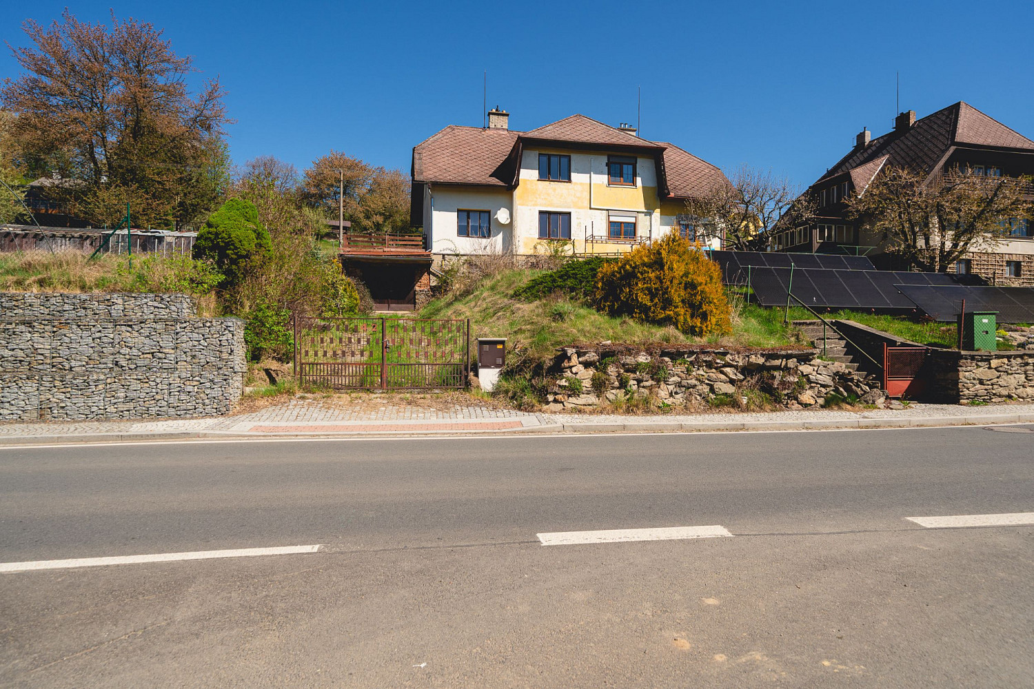 4+1 House in Dešenice, okres Klatovy – pohled 3
