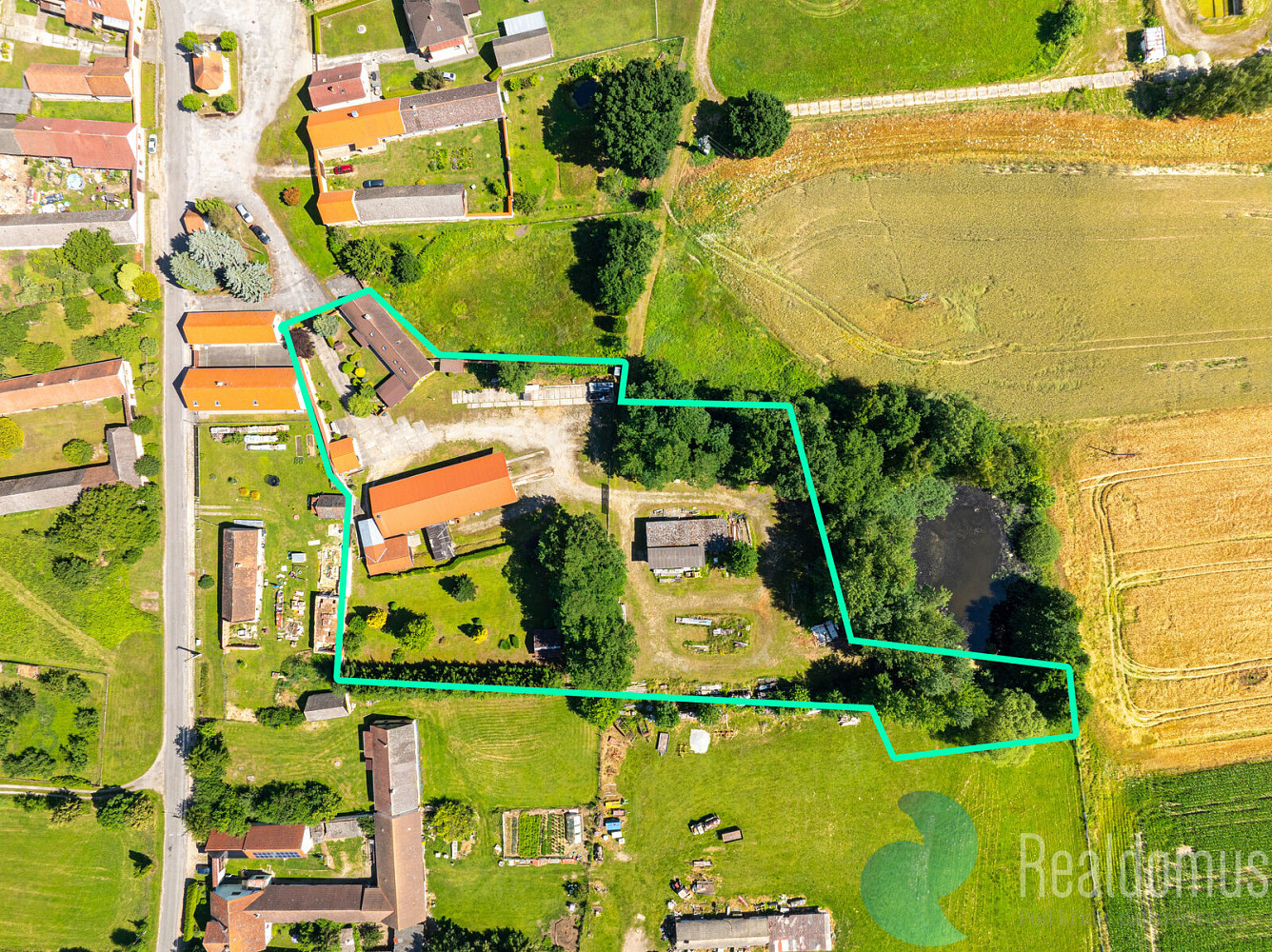 Prodej domu 165 m² s pozemkem 7 758 m²