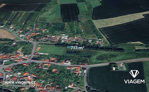 Prodej pole 717 m², Komárno, okres Kroměříž
