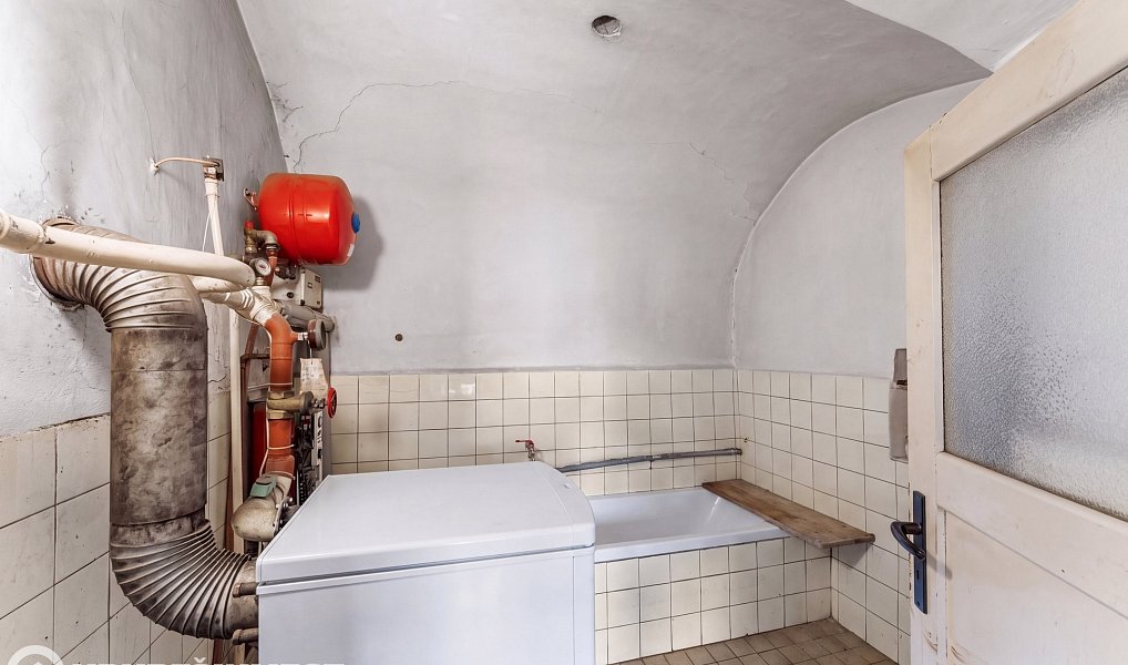 Prodej domu 140 m² s pozemkem 1 886 m², Nižbor – náhled fotky 13