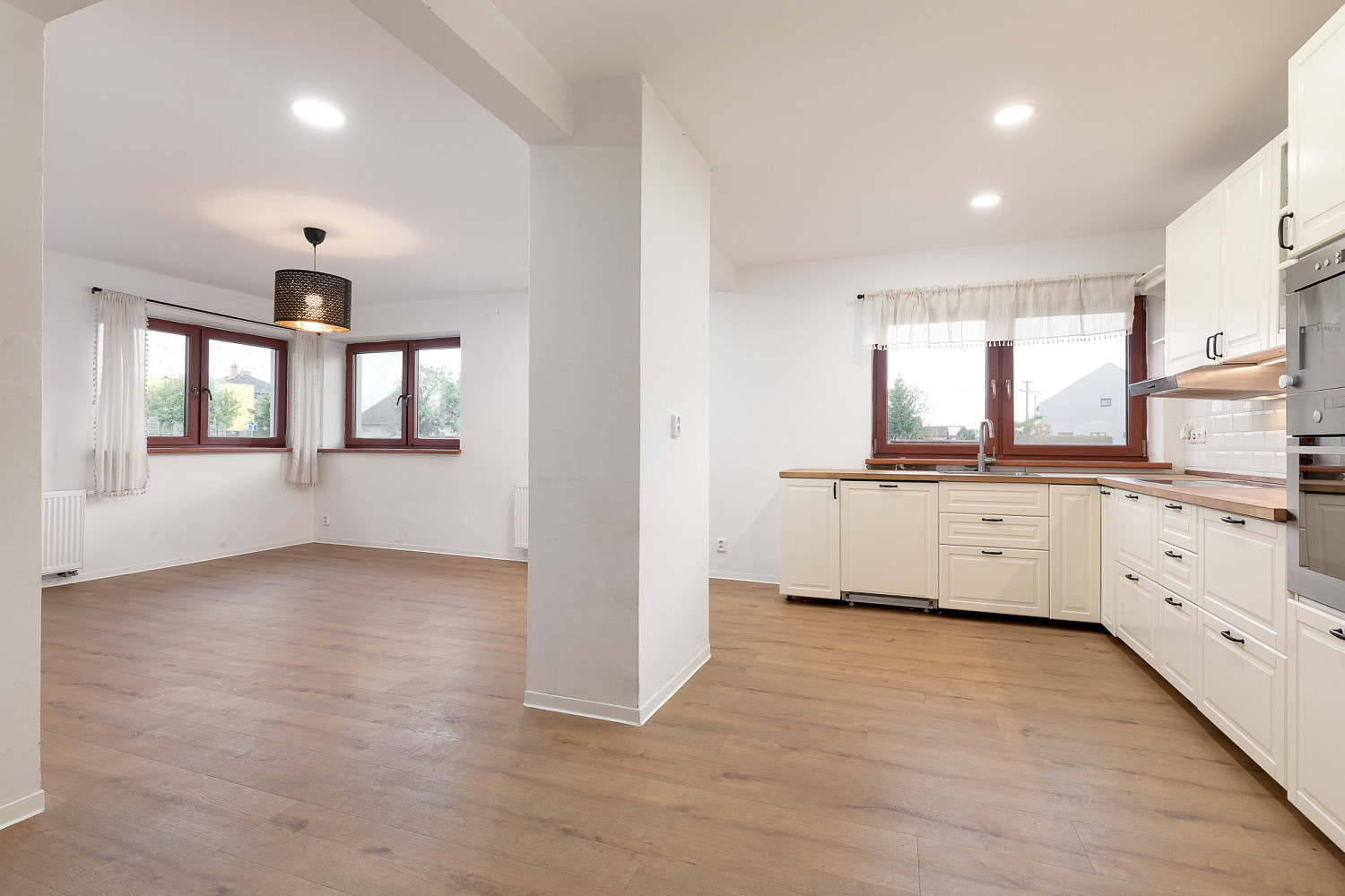 Prodej domu 122 m² s pozemkem 795 m² – fotografie 4