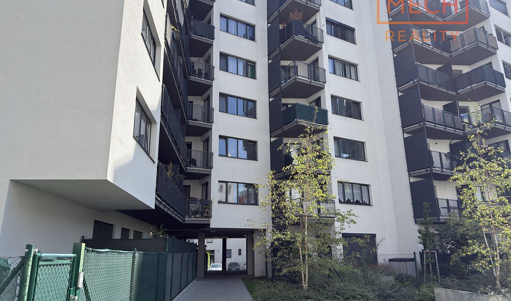 Pronájem bytu 2+kk 61 m², Olomouc – náhled fotky 21
