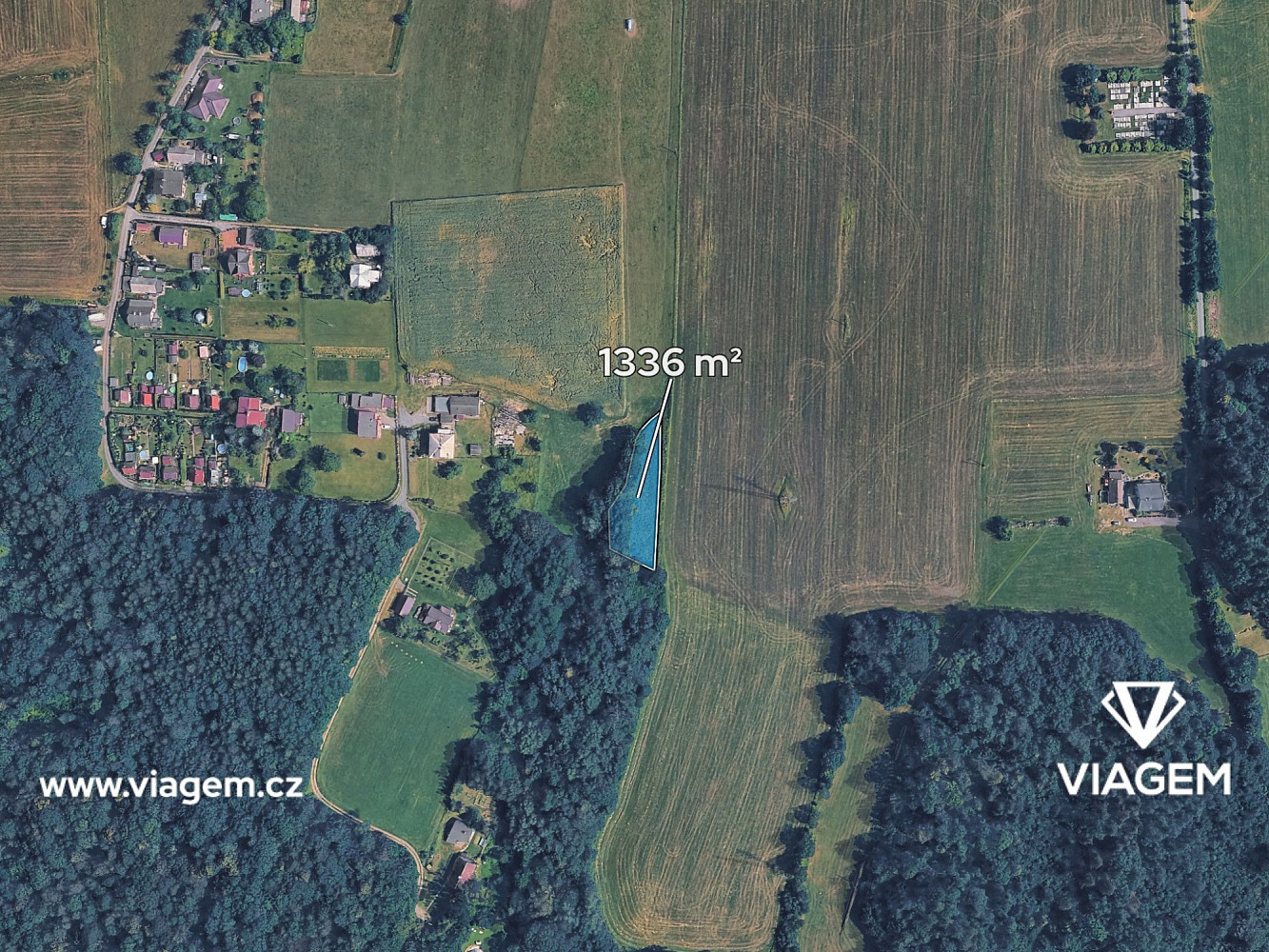 Prodej stavebního pozemku 1 336 m² – fotografie 2