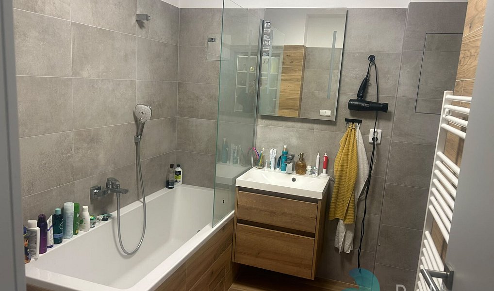 Pronájem bytu 4+kk 86 m², Trhové Sviny – náhled fotky 19