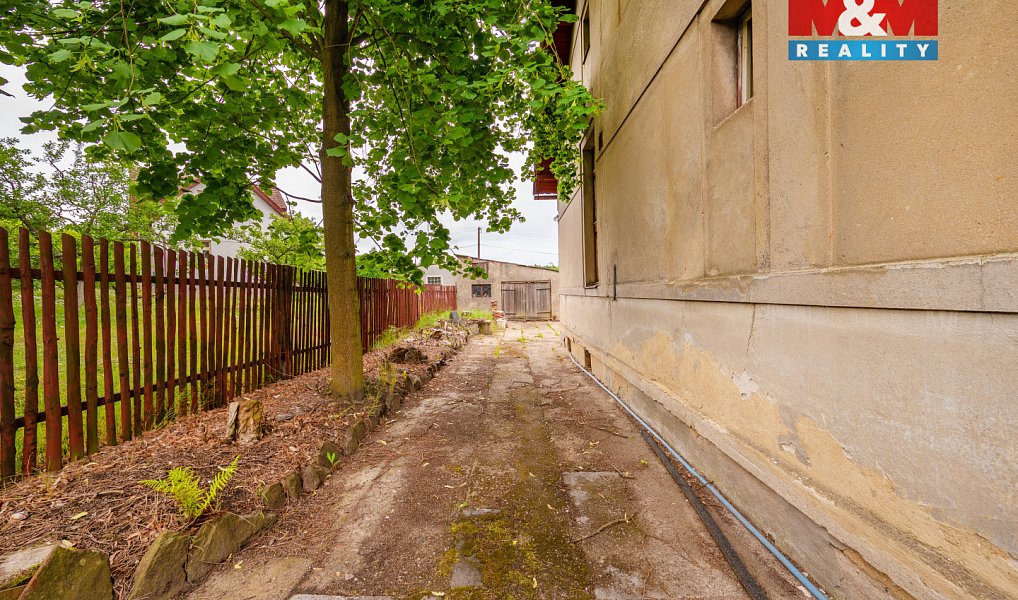 Prodej domu 164 m² s pozemkem 2 479 m², Nové Strašecí – náhled fotky 23