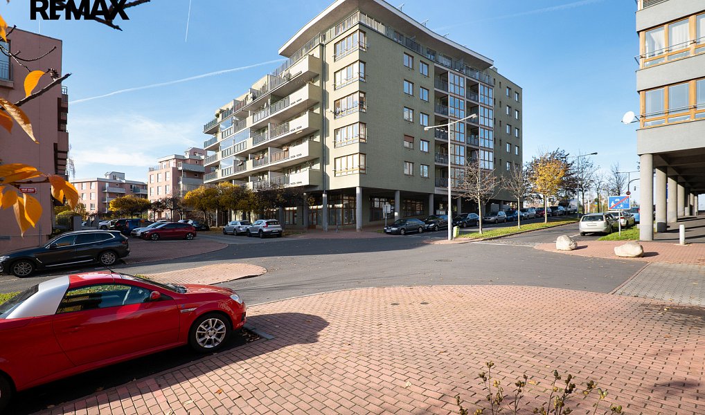 Prodej obchodních prostor 240 m², Praha – náhled fotky 29