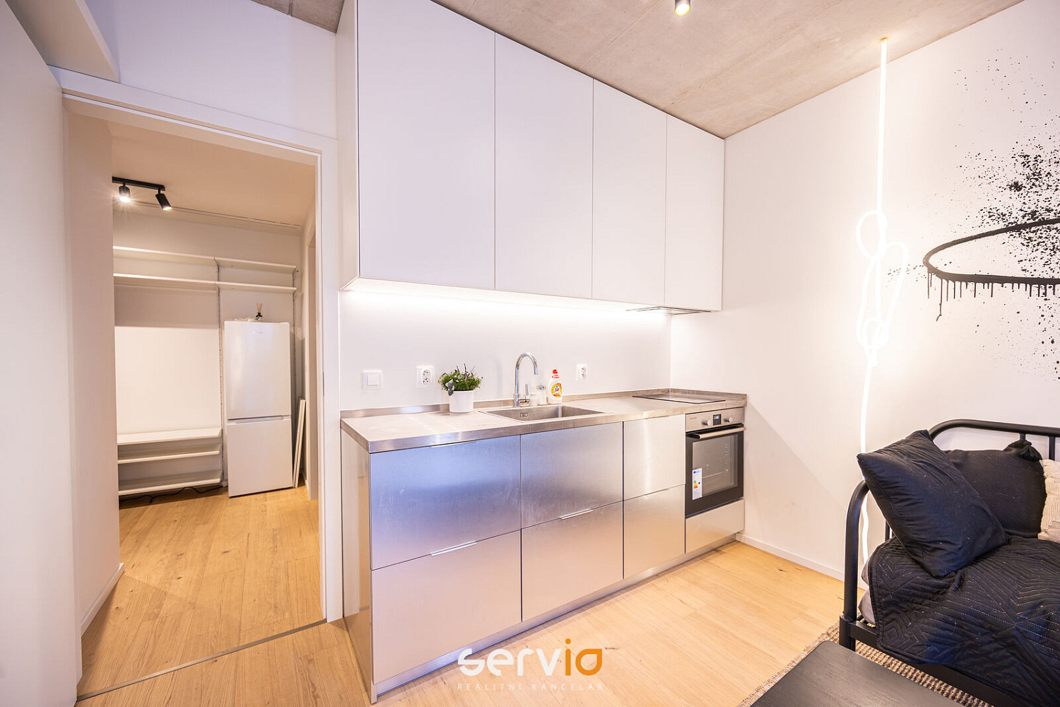 Pronájem bytu 1+kk 26 m² – fotografie 5