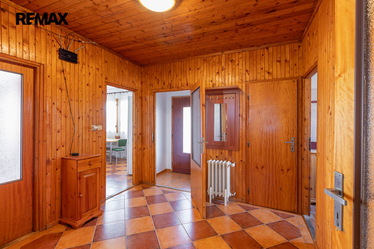 Prodej domu 214 m² s pozemkem 570 m² – fotografie 3
