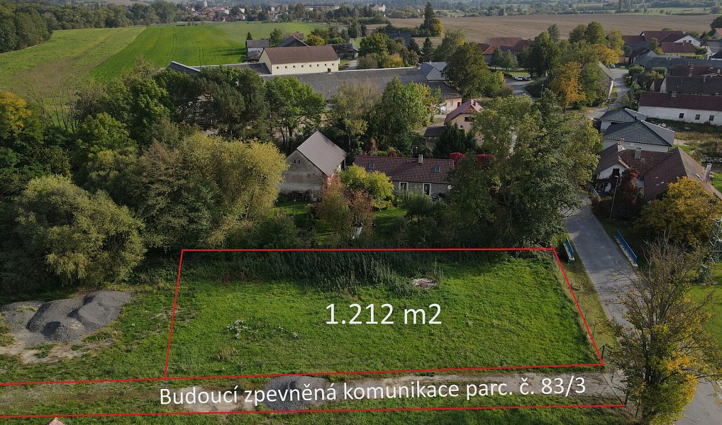 Prodej stavebního pozemku 1 212 m², Sedlec-Prčice – náhled fotky 2