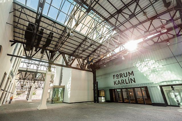Pronájem kanceláře 595 m² – fotografie 2
