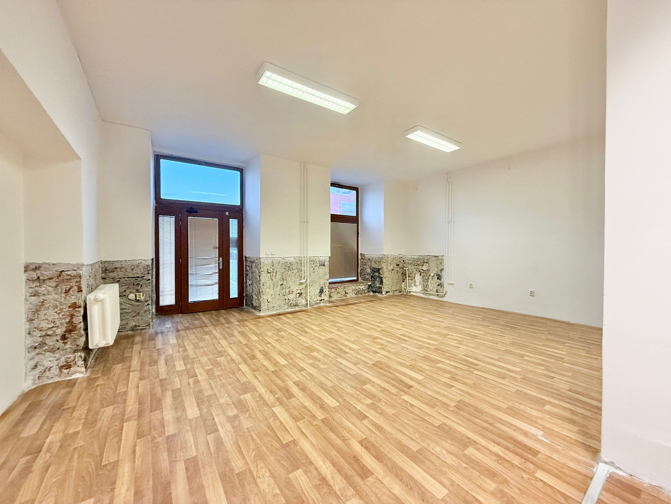 Pronájem skladovacích prostor 90 m² – fotografie 3