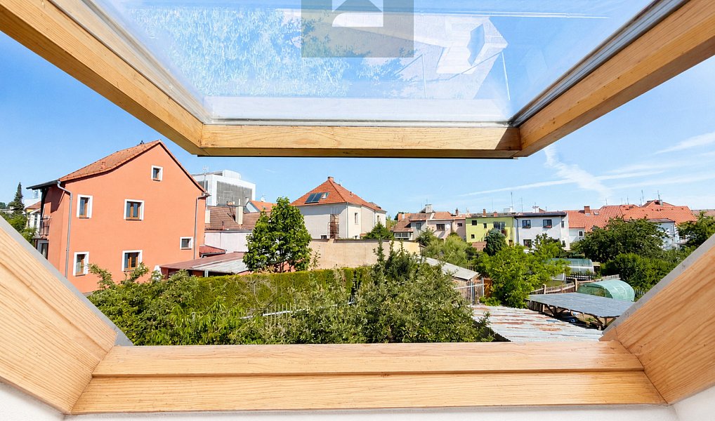 Prodej domu 200 m² s pozemkem 296 m², Plzeň – náhled fotky 7