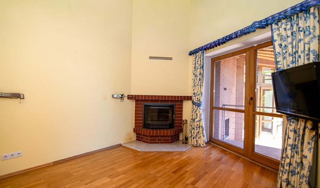 Prodej domu 560 m² s pozemkem 2 497 m², Černošice – náhled fotky 29