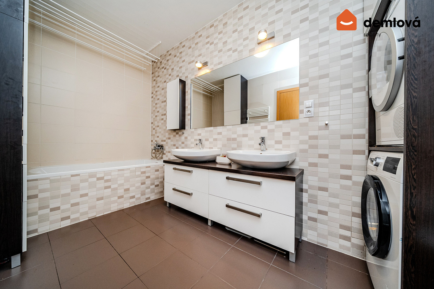 Prodej bytu 4+kk 96 m² — photo 4