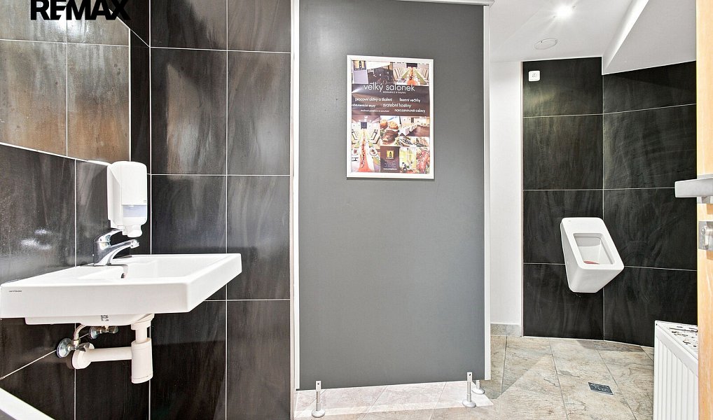 Prodej restaurace 489 m², Plzeň – náhled fotky 49