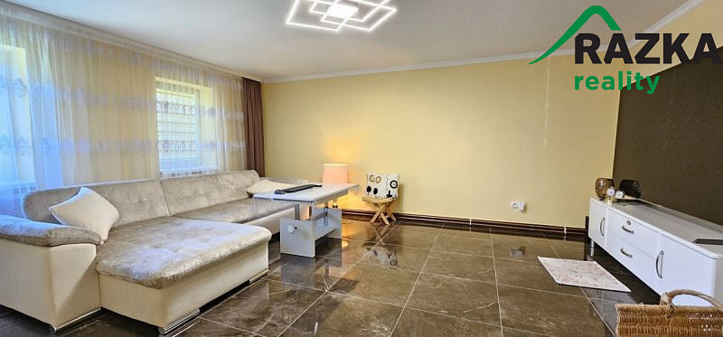 Prodej domu 192 m² s pozemkem 739 m² – fotografie 5
