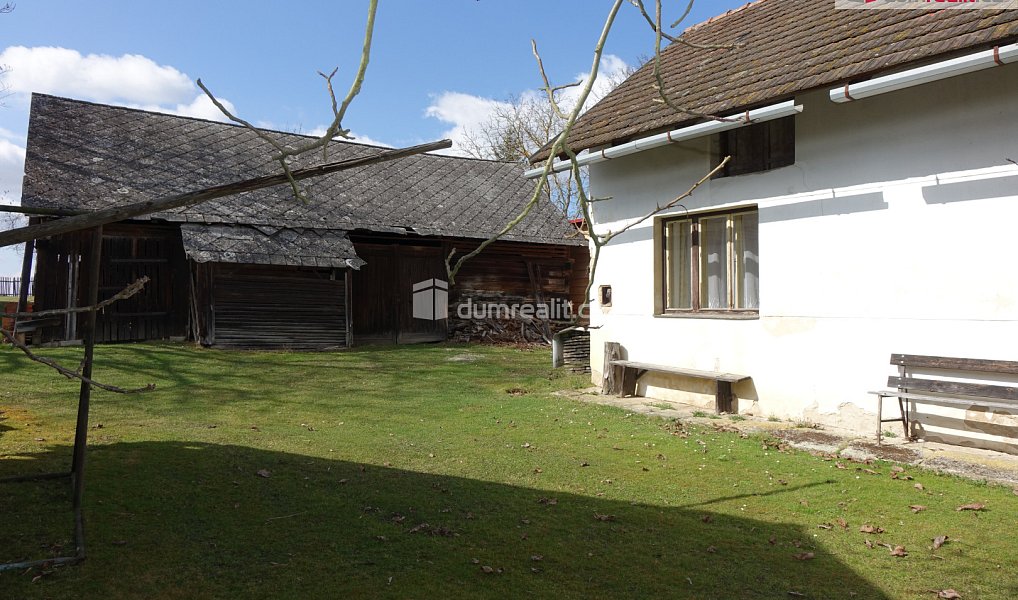 Prodej domu 100 m² s pozemkem 1 765 m², Bernartice – náhled fotky 9