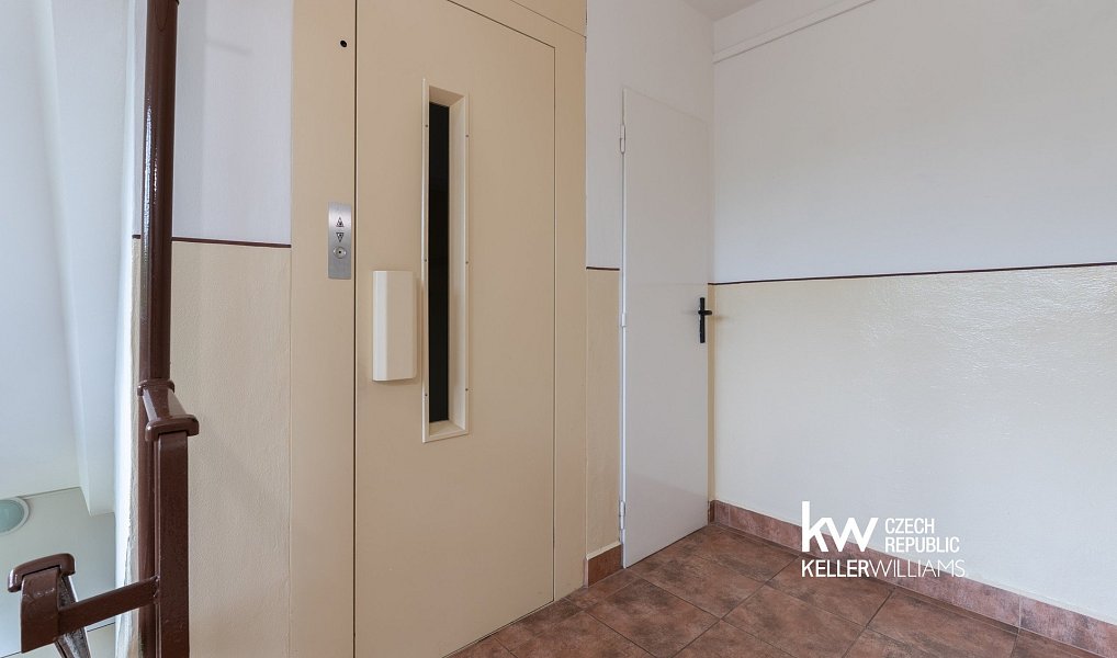 Prodej bytu 3+1 72 m², Teplice – náhled fotky 38