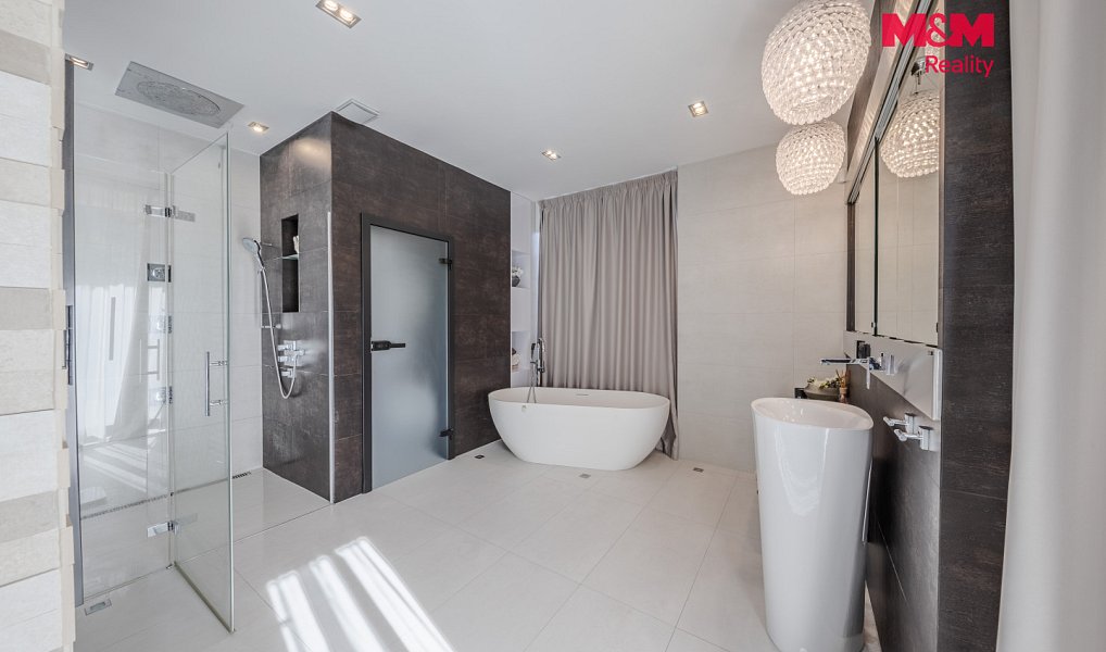 Pronájem domu 276 m² s pozemkem 3 217 m², Mostkovice – náhled fotky 16