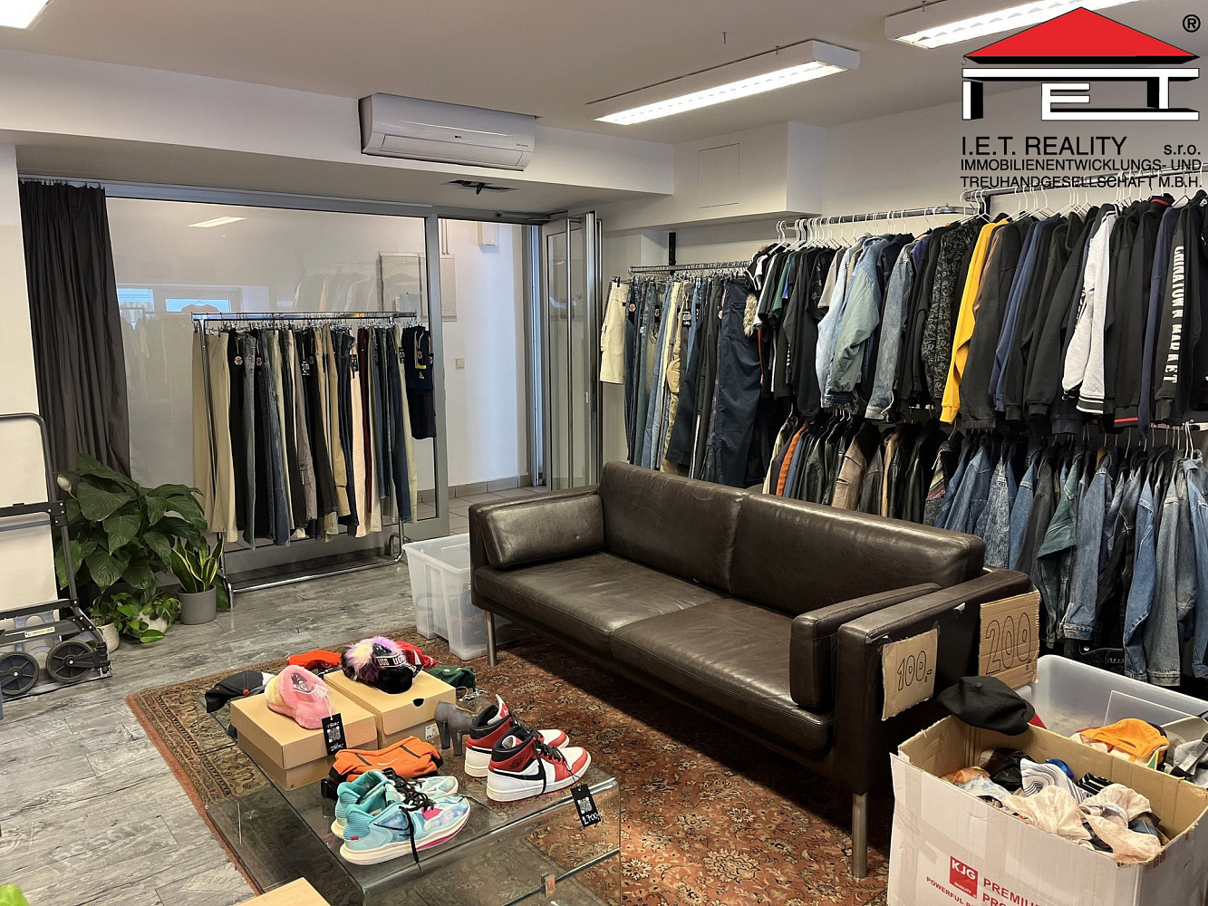 Pronájem obchodních prostor 30 m² – fotografie 3